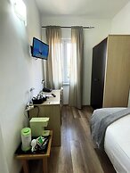 HOTEL LAURO