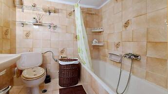 Cholargos a Spacious 2BR apartment