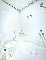 Hotel Basera