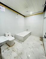 Hotel Basera