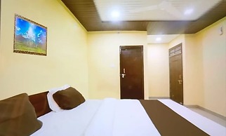 Hotel Basera