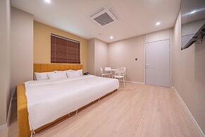 busan Doan Pool villa & Kids Hotel