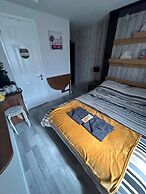 Somewhere Nice & Cozy