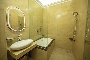 Regis by Ritz Imago Mall Loft B
