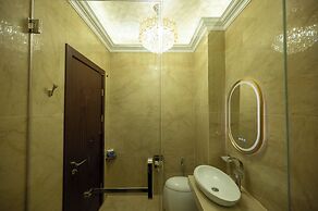 Regis by Ritz Imago Mall Loft B