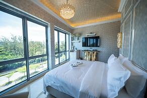 Regis by Ritz Imago Mall Loft B