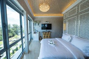 Regis by Ritz Imago Mall Loft B