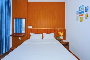 LAMER HOTEL