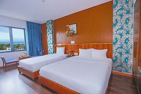 LAMER HOTEL