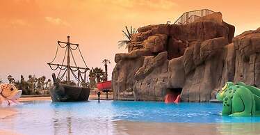 Sunset Beach Resort For Entertainment
