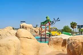 Sunset Beach Resort For Entertainment