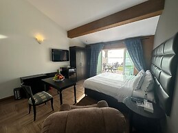 Sunset Beach Resort For Entertainment