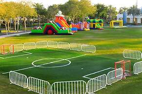 Sunset Beach Resort For Entertainment