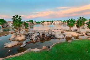 Sunset Beach Resort For Entertainment