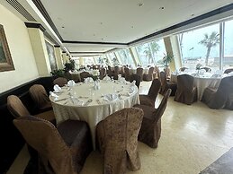 Sunset Beach Resort For Entertainment