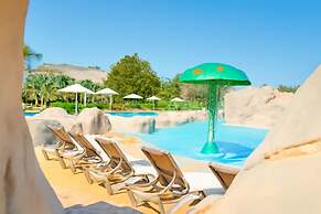 Sunset Beach Resort For Entertainment