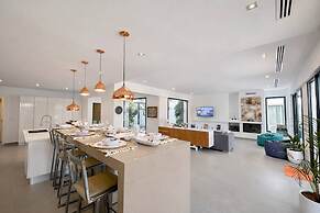 Villa Solreya Contemporary Oasis With Pool
