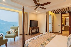 ELIVAAS privé Royce Cottage 4BHK Villa