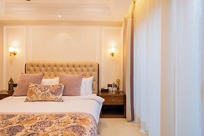 ELIVAAS privé Royce Cottage 4BHK Villa