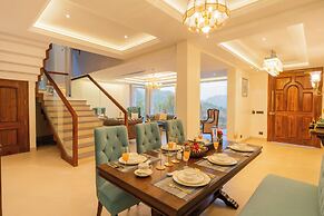 ELIVAAS privé Royce Cottage 4BHK Villa