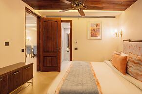ELIVAAS privé Royce Cottage 4BHK Villa