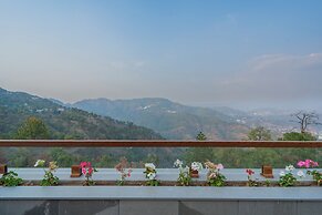 ELIVAAS privé Royce Cottage 4BHK Villa