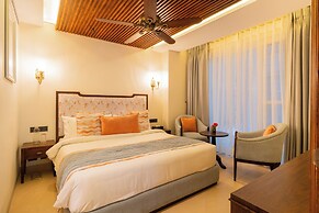 ELIVAAS privé Royce Cottage 4BHK Villa