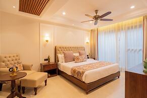 ELIVAAS privé Royce Cottage 4BHK Villa