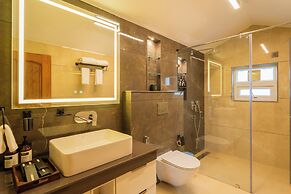 ELIVAAS privé Royce Cottage 4BHK Villa