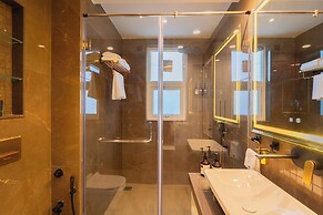 ELIVAAS privé Royce Cottage 4BHK Villa