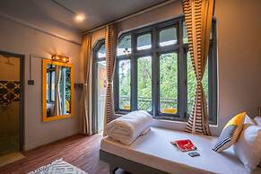 PACK McLeodganj