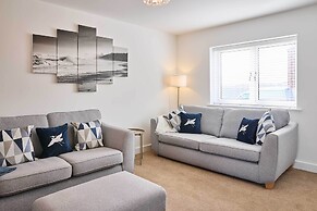 Host Stay Abbey View House