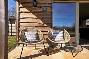 Host Stay Mole Cottage