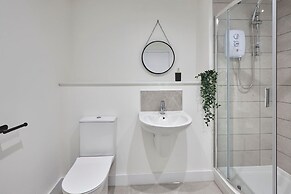 Host Stay 10 Queens Court