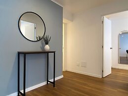 w Central 2BR w Balcony in Miraflores