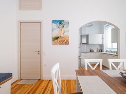 Alexandras Luxury Heaven