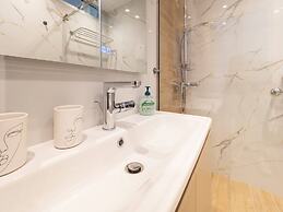 Alexandras Luxury Heaven