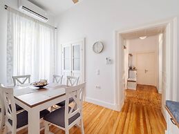 Alexandras Luxury Heaven