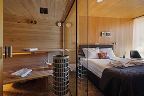 Theodosius Glamping Mobile Home