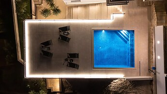 Villa La Fortezza With sea View
