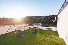 Villa La Fortezza With sea View