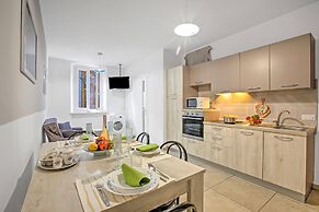 Paolo & Elisa - Sea Front Apartments