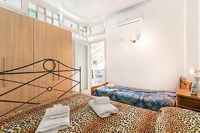 Paolo & Elisa - Sea Front Apartments