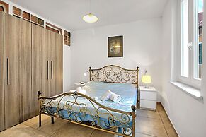 Paolo & Elisa - Sea Front Apartments
