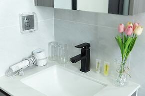 Pinnacle Moments Residence