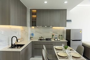 Pinnacle Moments Residence