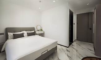 Pinnacle Moments Residence