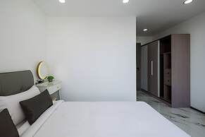 Pinnacle Moments Residence