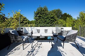 Gallery Hostel