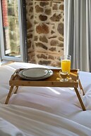 Kanalia Suites